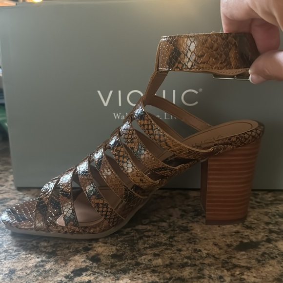 Vionic Sami Boa Espresso 7.5M, NIB - Picture 2 of 4